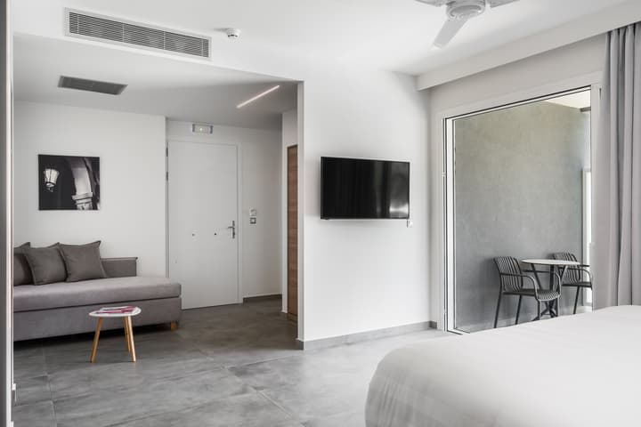Acharavi Beach Hotel
