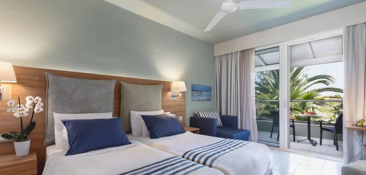 Acharavi Beach Hotel