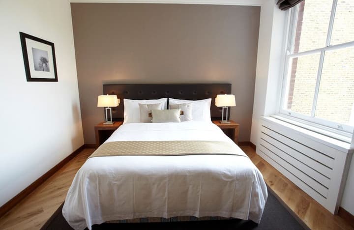 Presidential Apartments - Kensington