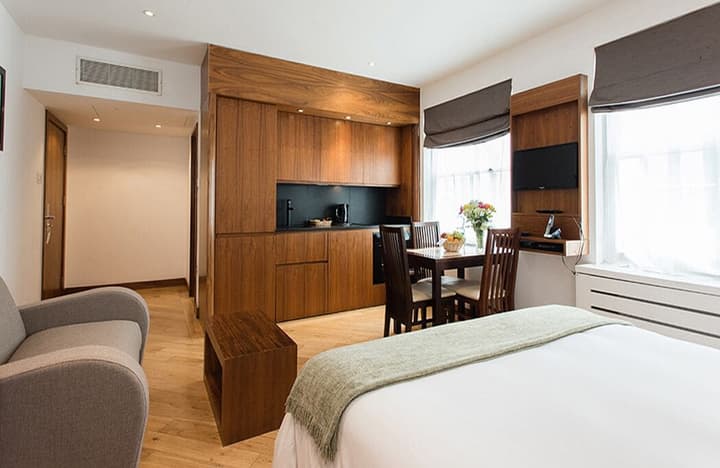 Presidential Apartments - Kensington