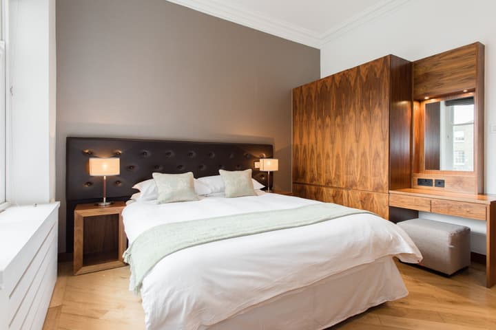 Presidential Apartments - Kensington