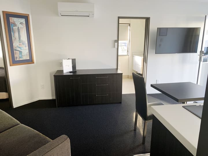 Pavilions Hotel