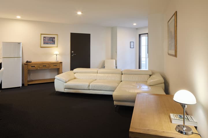Pavilions Hotel