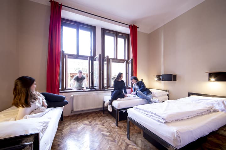 Sir Toby's Hostel