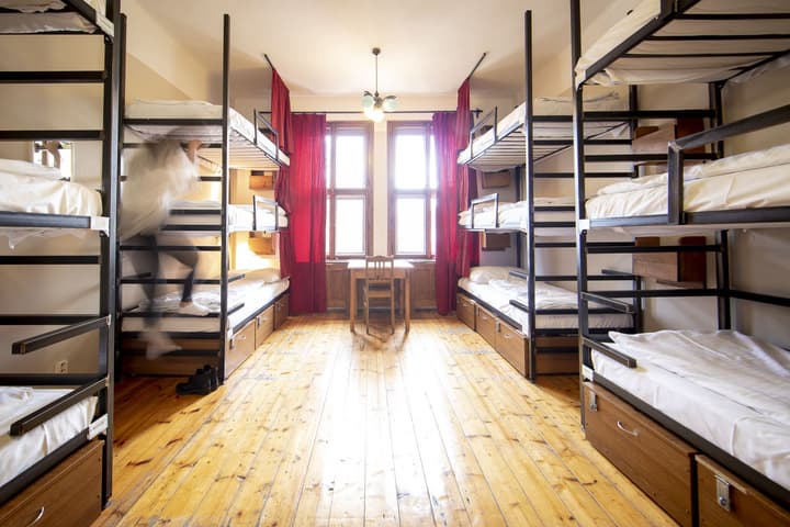Sir Toby's Hostel