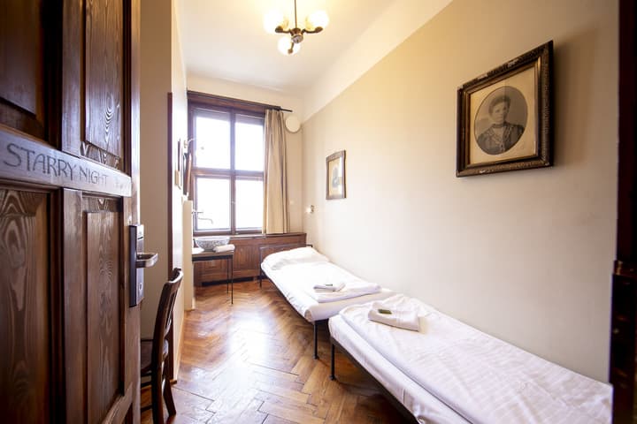Sir Toby's Hostel
