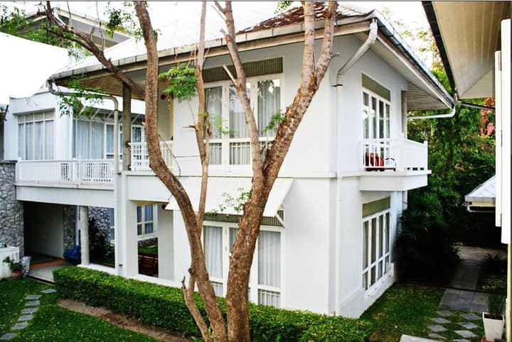 Baan Bayan Beach Hotel