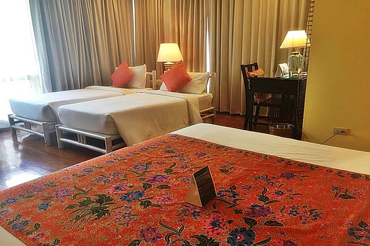 Baan Bayan Beach Hotel