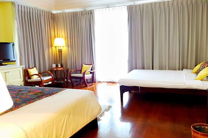 Baan Bayan Beach Hotel