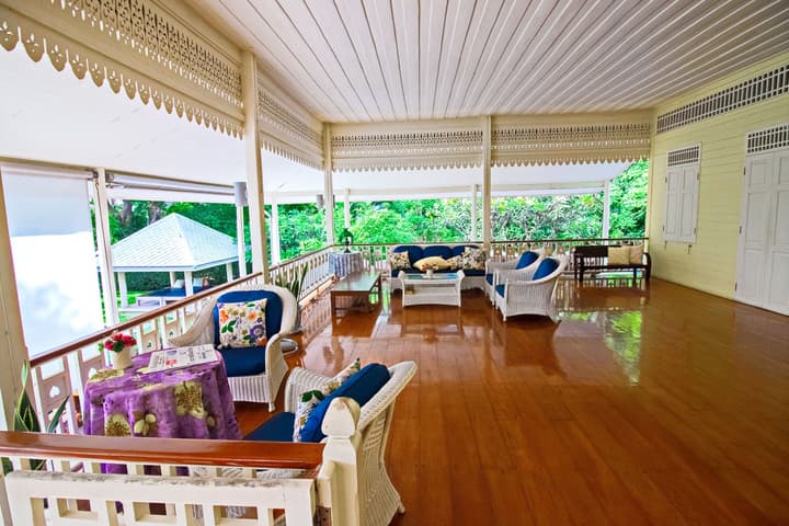 Baan Bayan Beach Hotel