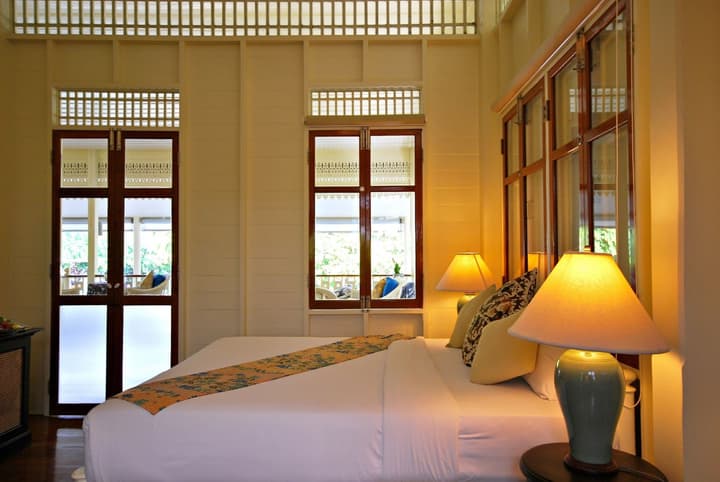 Baan Bayan Beach Hotel