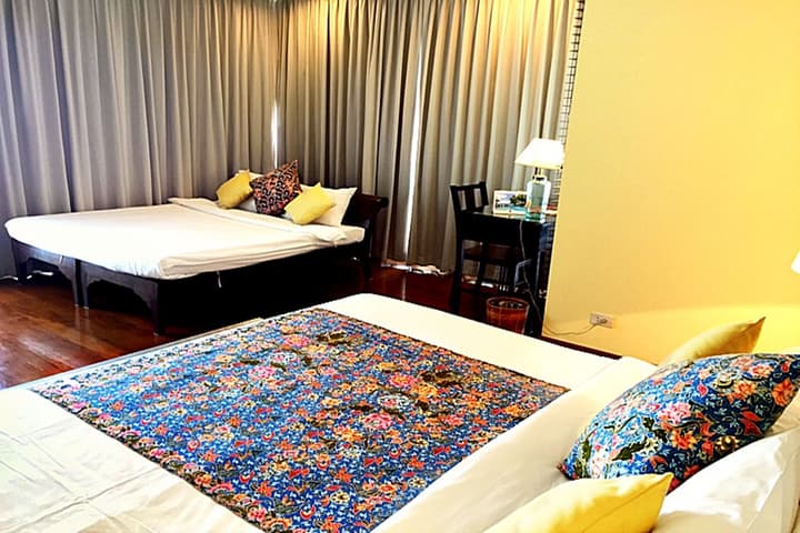 Baan Bayan Beach Hotel