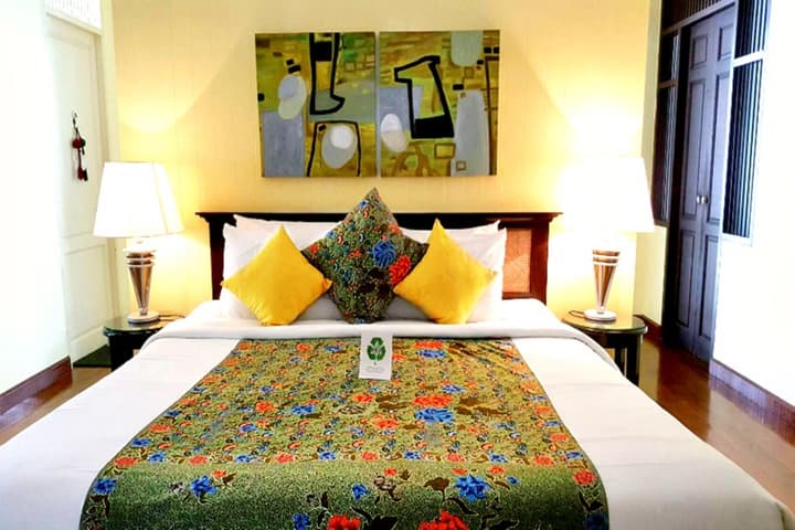 Baan Bayan Beach Hotel