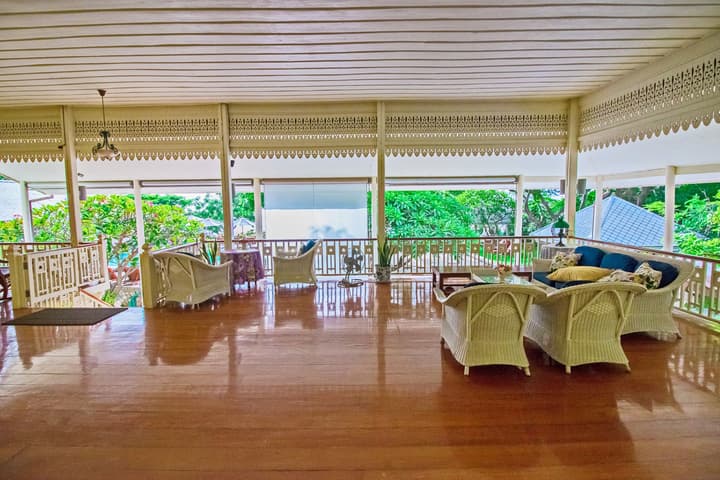 Baan Bayan Beach Hotel