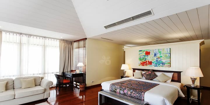 Baan Bayan Beach Hotel
