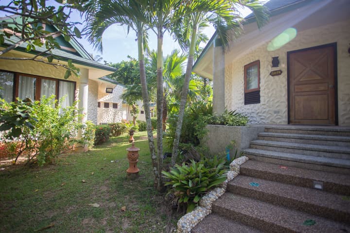 Golden Beach Resort