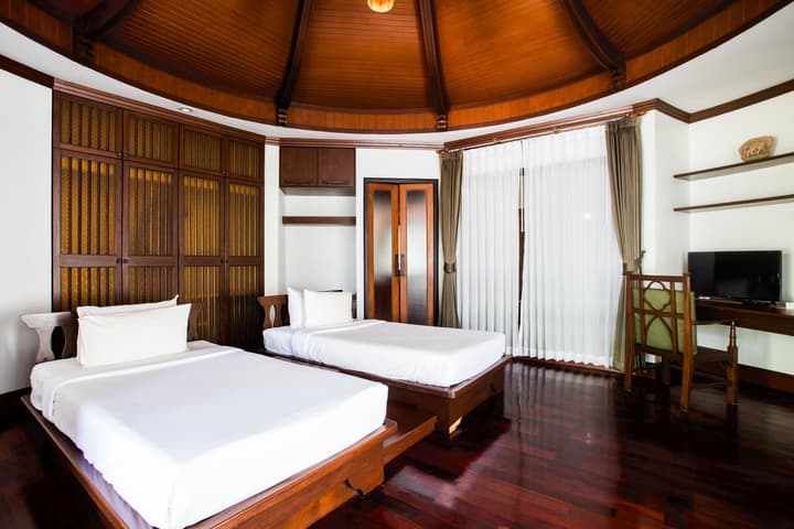 Golden Beach Resort