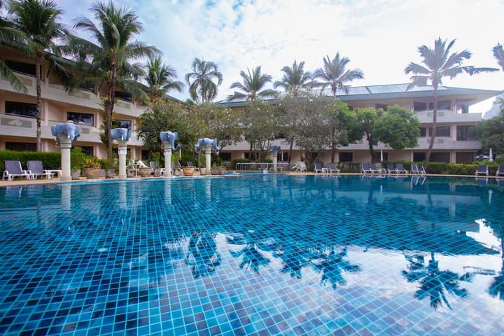 Golden Beach Resort