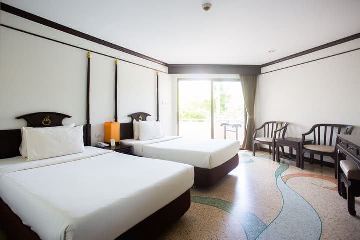 Golden Beach Resort