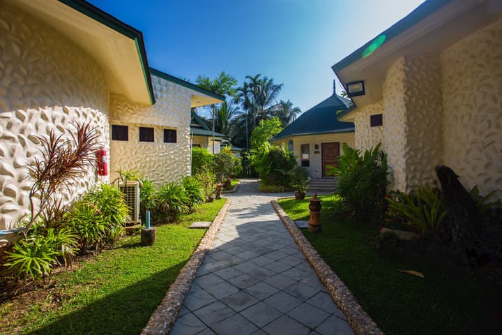 Golden Beach Resort