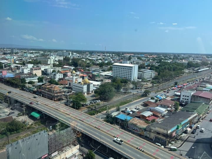 Topland Hotel & Convention Centre