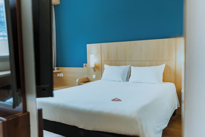 ibis Barcelona Glories 22