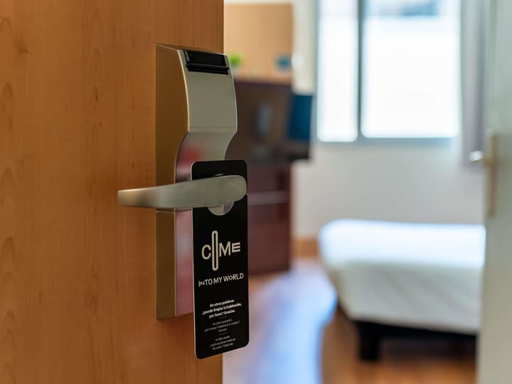 ibis Barcelona Glories 22