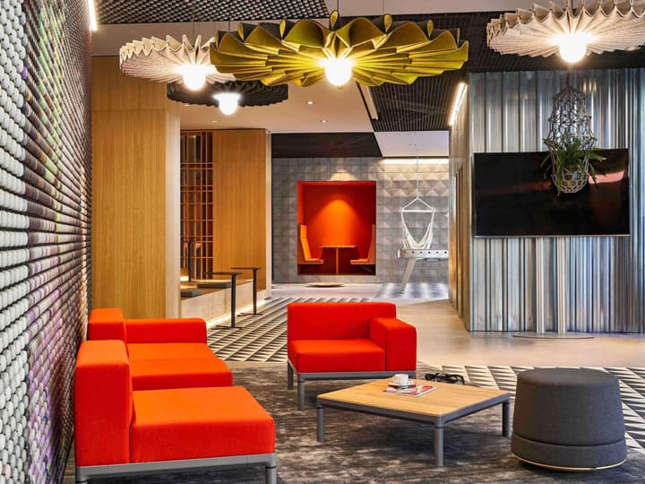 ibis Barcelona Glories 22