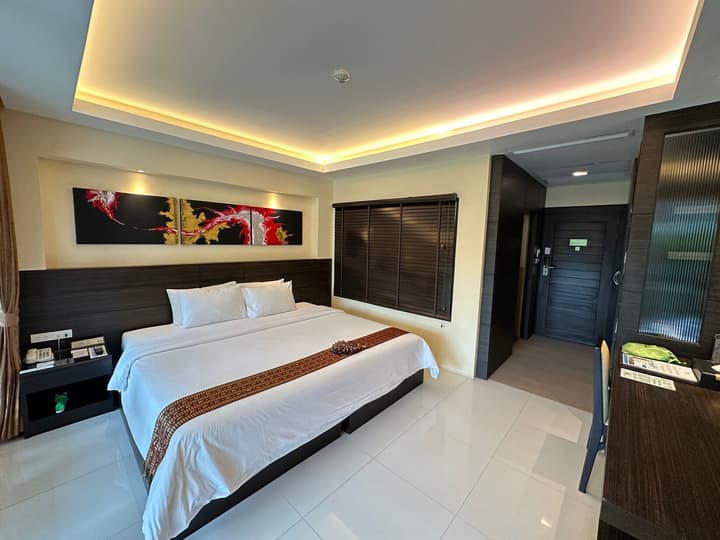 R Mar Resort and Spa