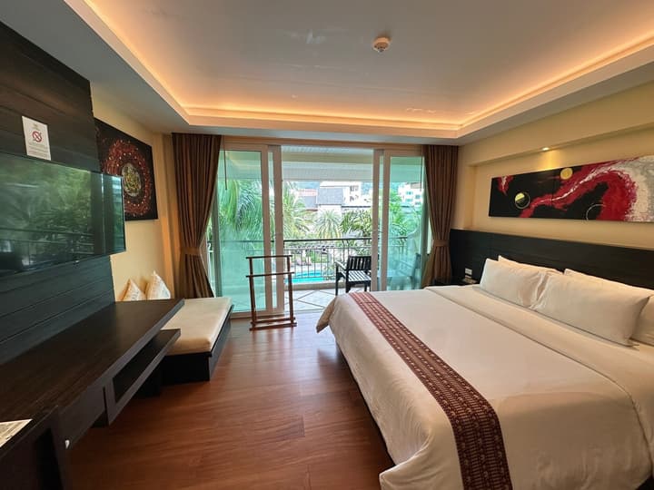 R Mar Resort and Spa
