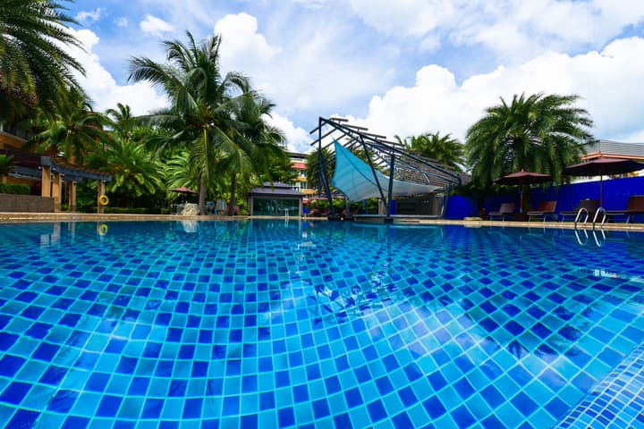 R Mar Resort and Spa