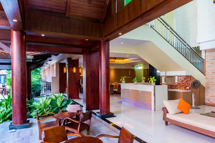 Nipa Resort