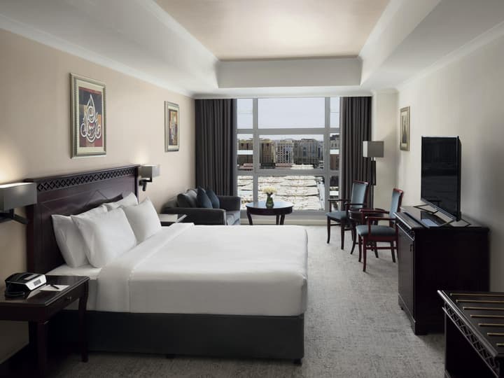 Anwar Al Madinah Mövenpick Hotel