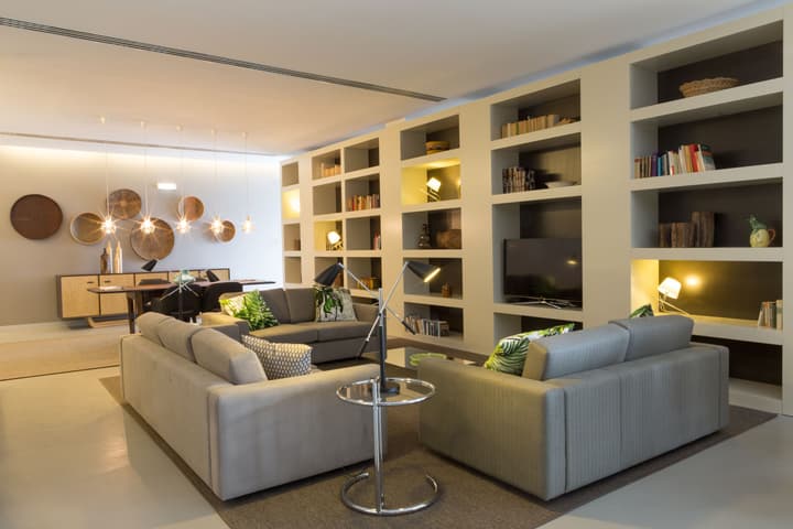 Ozadi Tavira Hotel