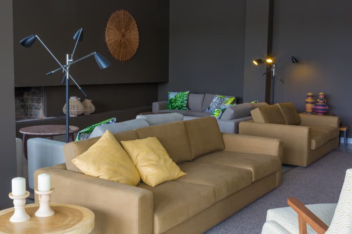 Ozadi Tavira Hotel