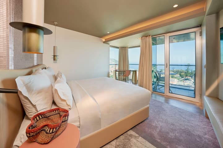 The Views Baia - Adults Only