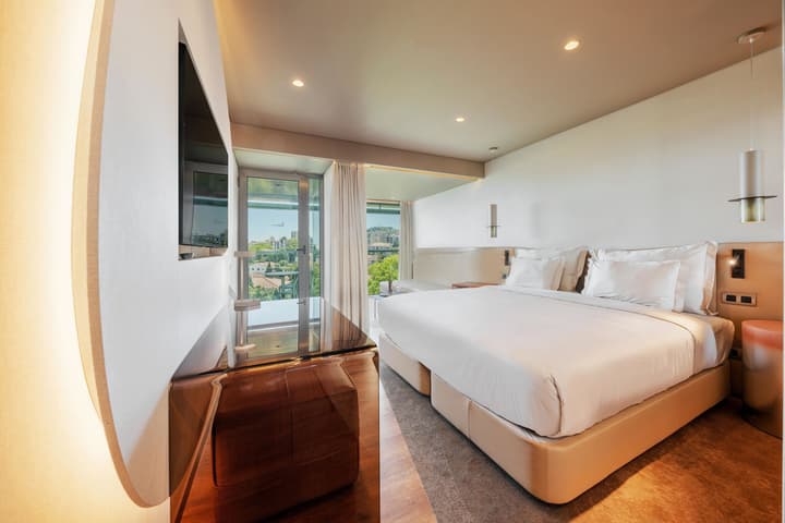 The Views Baia - Adults Only