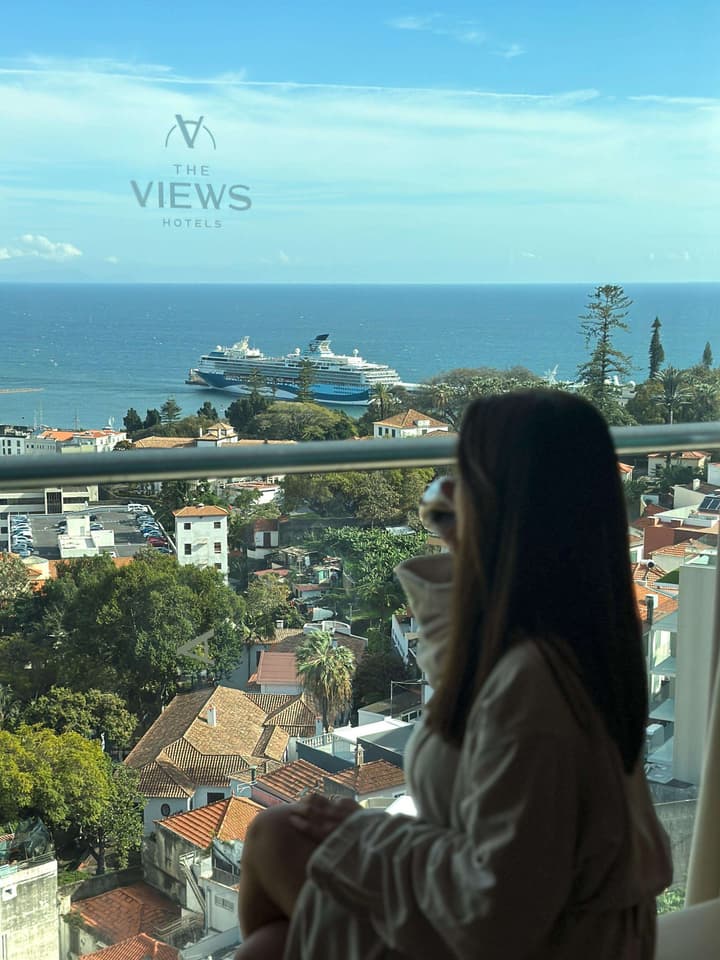 The Views Baia - Adults Only