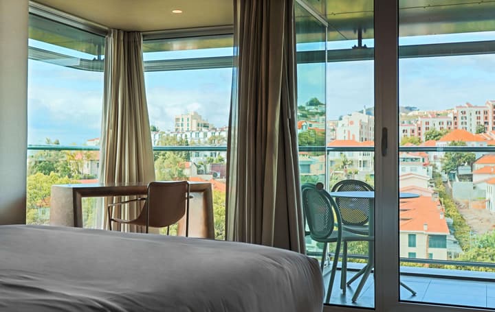 The Views Baia - Adults Only