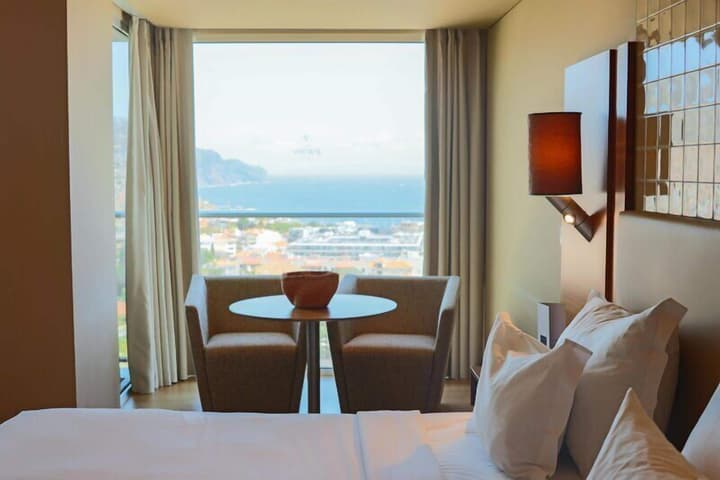The Views Baia - Adults Only