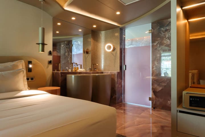 The Views Baia - Adults Only