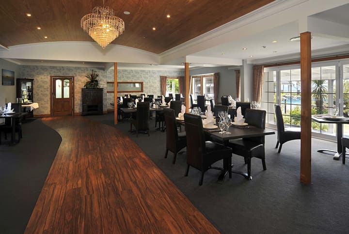 Wai Ora Lakeside Spa Resort