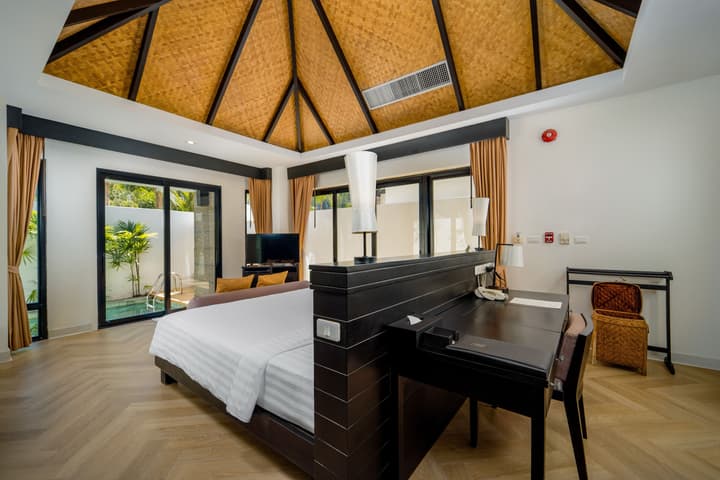 Bhu Nga Thani Resort & Villas Railay
