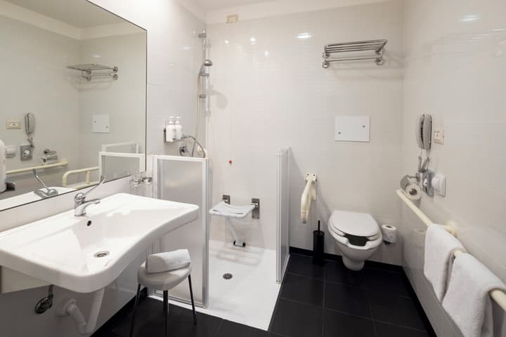 Holiday Inn Genoa City by IHG