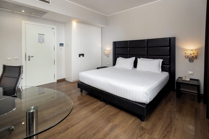 Holiday Inn Genoa City by IHG