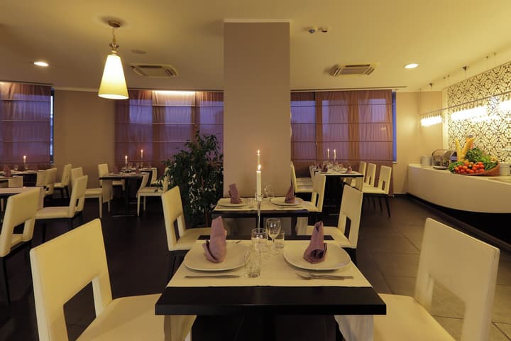 Holiday Inn Genoa City by IHG