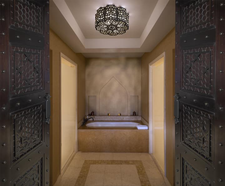 Qasr Al Sarab Desert Resort by Anantara