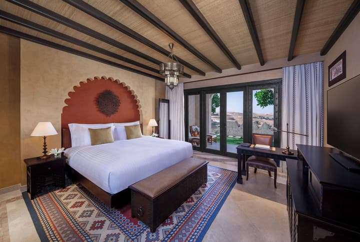 Qasr Al Sarab Desert Resort by Anantara