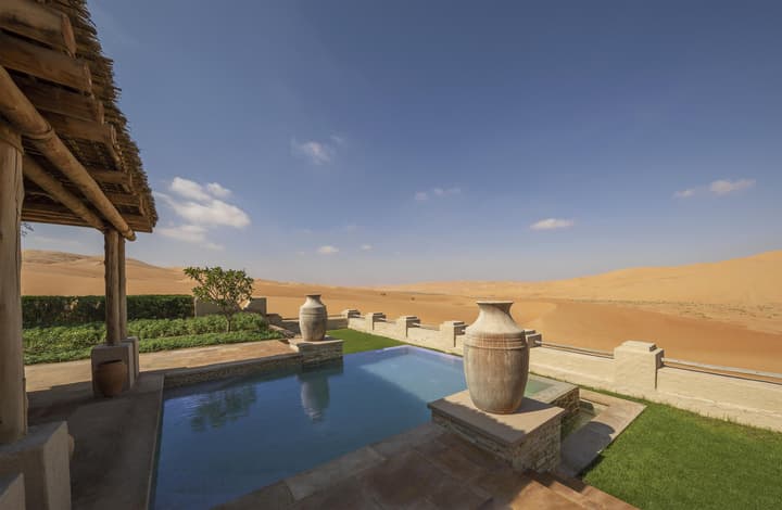 Qasr Al Sarab Desert Resort by Anantara