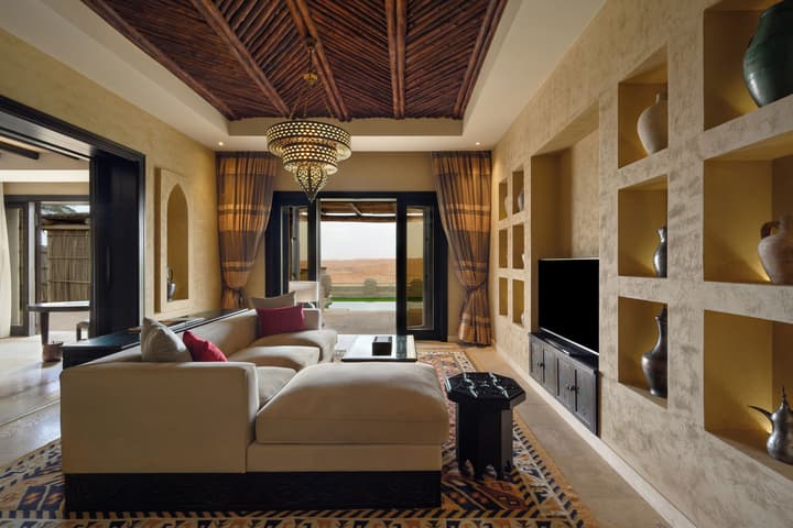 Qasr Al Sarab Desert Resort by Anantara